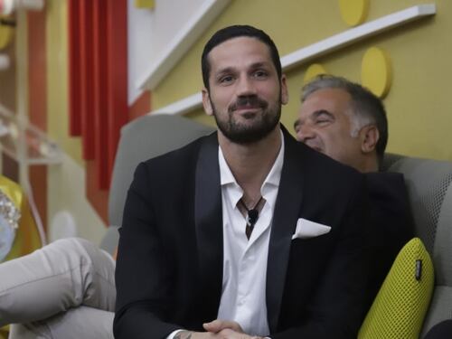 "Fogli fuori, ma Luca...". La rivolta social per la bestemmia al Gf Vip
