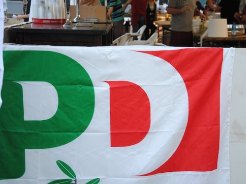 Profughi alla Festa dell'Unità Il Pd adesso fa retromarcia: "Non lavoreranno per noi"
