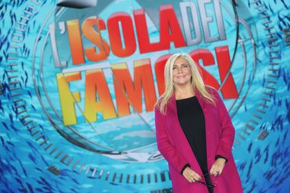 Isola dei Famosi 2018, Alessia Marcuzzi e gli opinionisti 20