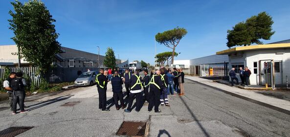 Protesta degli operai Opel Fiumicino 4