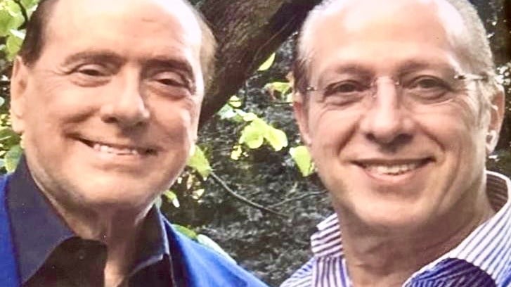 "Silvio un fratello unico al mondo. E quella volta in spider...". Intervista a Paolo Berlusconi
