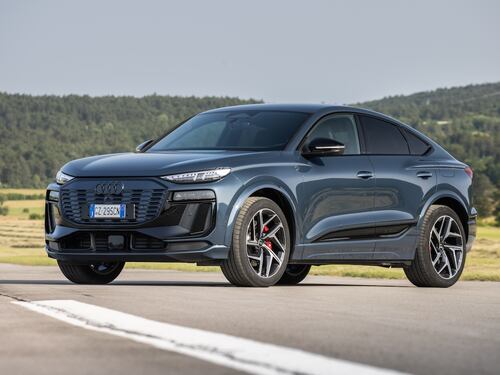Audi Q6 Sportback e-tron, quando il SUV incontra la sportività: le versioni
