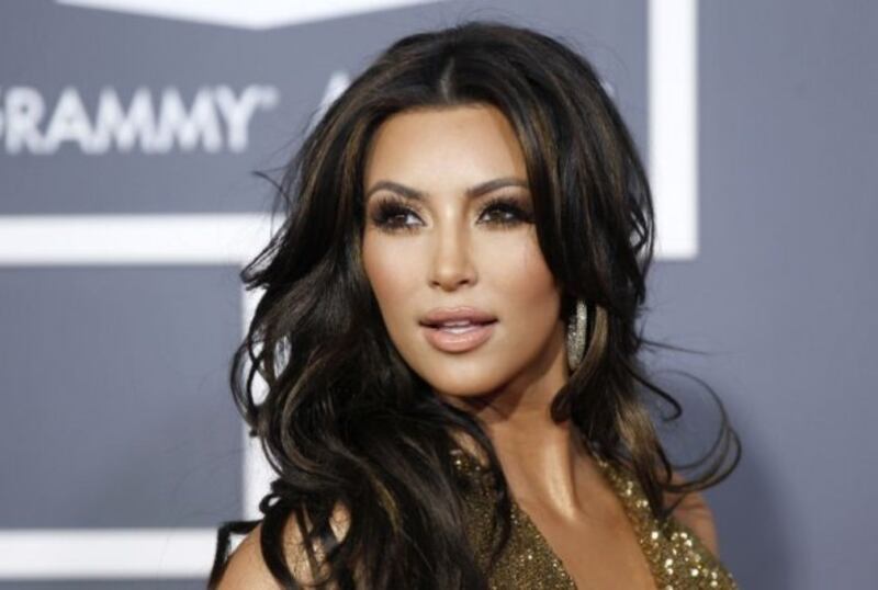 Kim Kardashian svela su Instagram il sesso del futuro nascituro 12