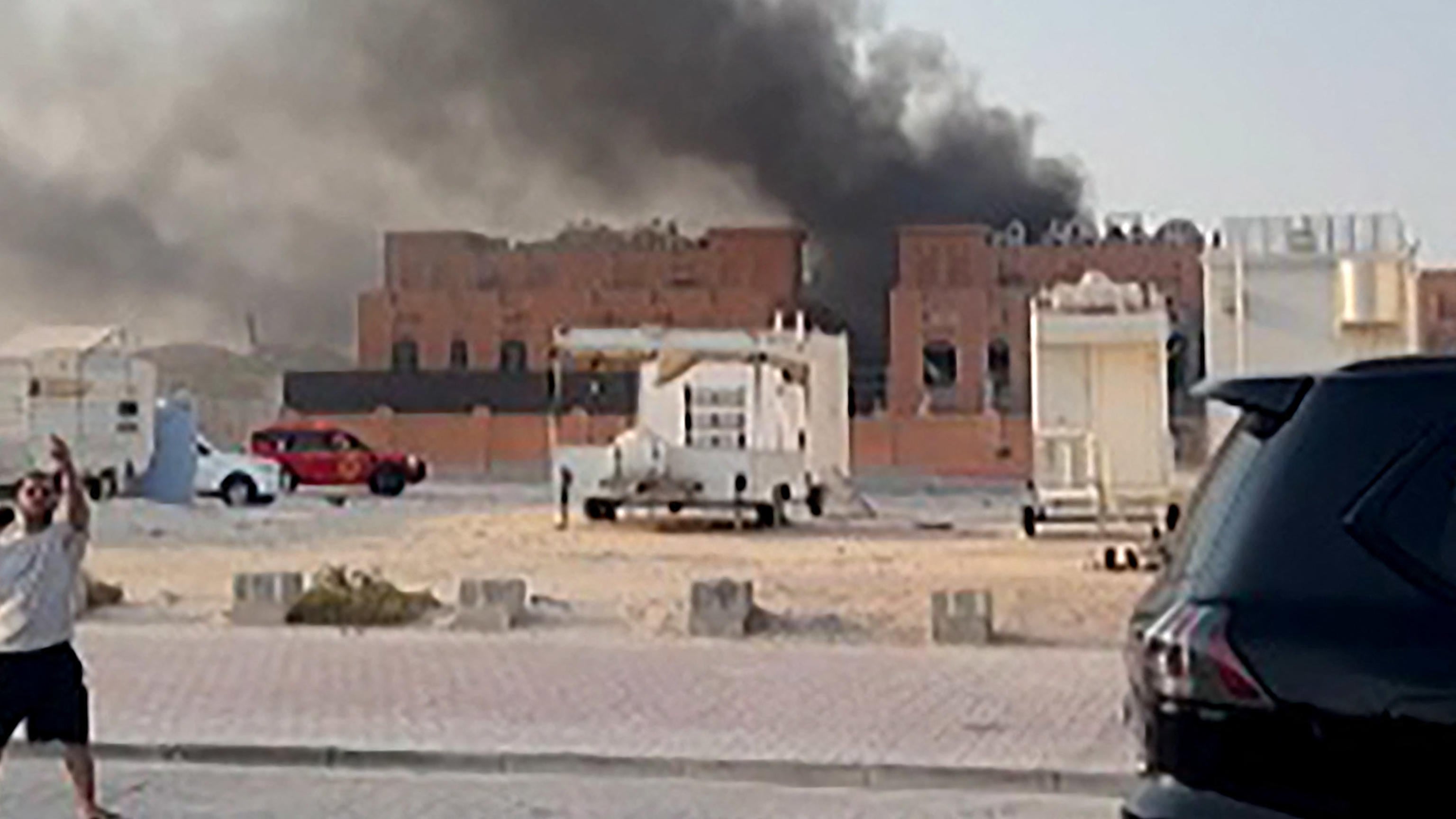 I missili di Israele colpiscono Doha. Nel mirino i capi di Hamas: 6 morti