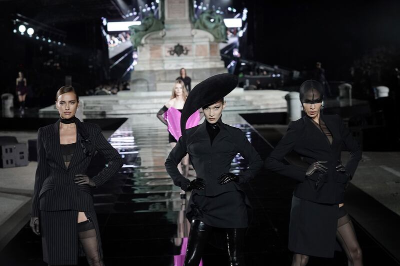 Irina Shayk sfila in Italia: foto 9