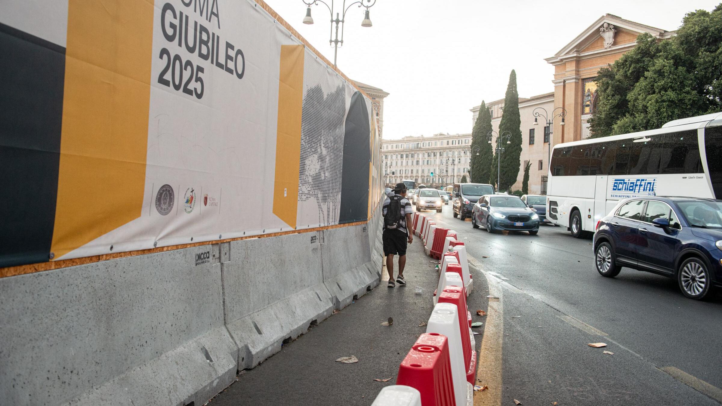 Mazzette e posti di lavoro in cambio di appalti per strade e Giubileo. La Finanza al Campidoglio