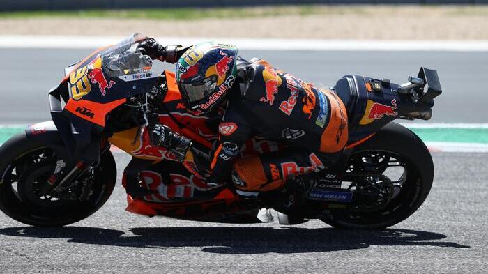 MotoGP Spagna 2023: Espargaro in pole, Binder vince la Sprint Race