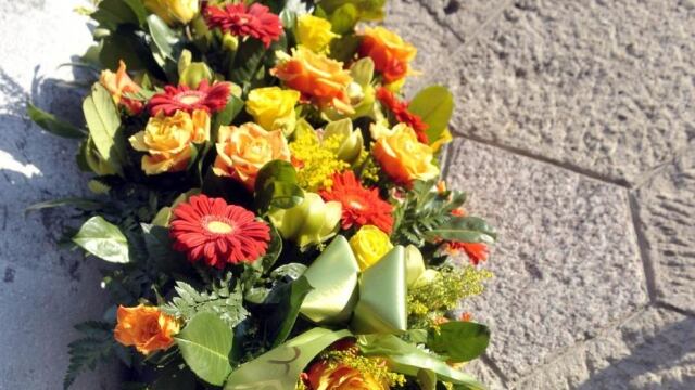 Gb, giornale pubblica necrologio di una persona "ancora viva". Ira dei familiari
