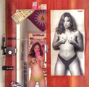 Naike Rivelli e Ornella Muti sexy su Instagram 6