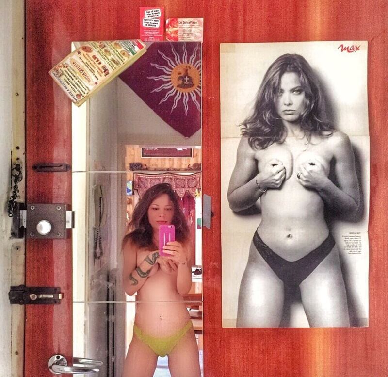 Naike Rivelli e Ornella Muti sexy su Instagram 6