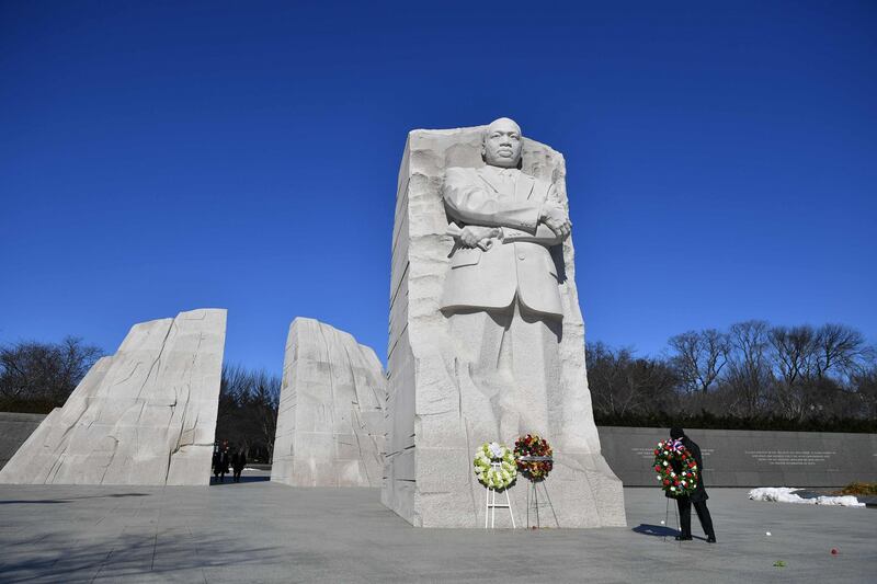 Trump visita il memoriale di Martin Luther King 7