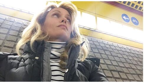 Justine Mattera topless per il servizio di moda 21