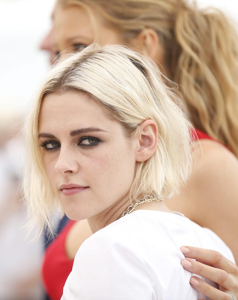 Cannes 2016, la croisette di Kristen Stewart e Blake Lively: foto 15