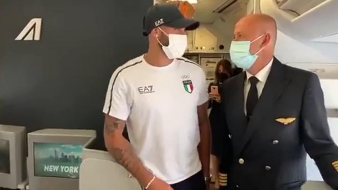 "Facciamo i 100m uomo contro aereo?". E Jacobs...