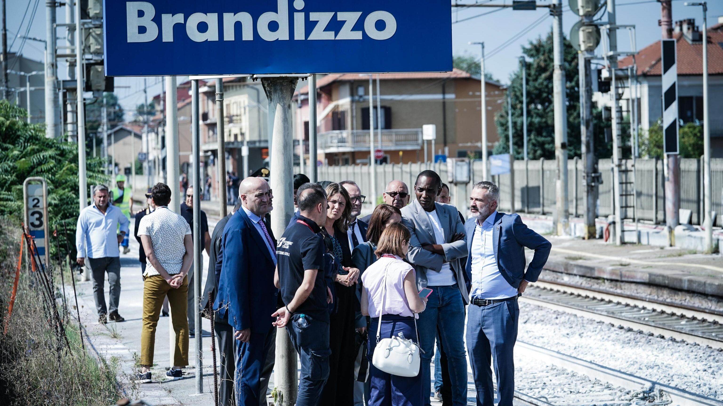 Strage di Brandizzo, cade l'ipotesi di omicidio volontario
