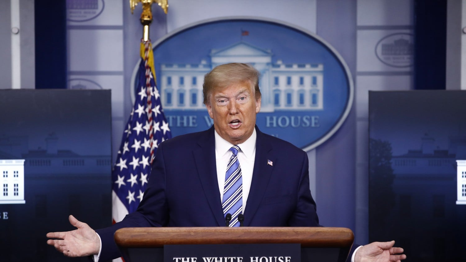 Vittoria di Trump alla Corte suprema: ok all'espulsione degli immigrati regolari colpevoli di reati