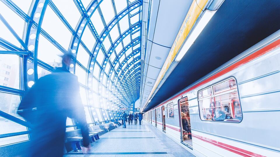 Un guscio per il metrò. Gallerie impermeabili ma la linea si ferma
