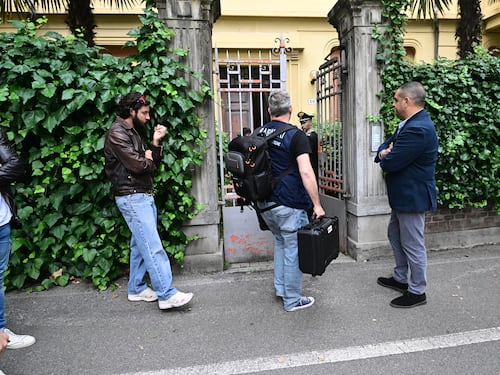 "Aiuto, è caduto". Ma la verità era un'altra. Così la donna ha ucciso il marito