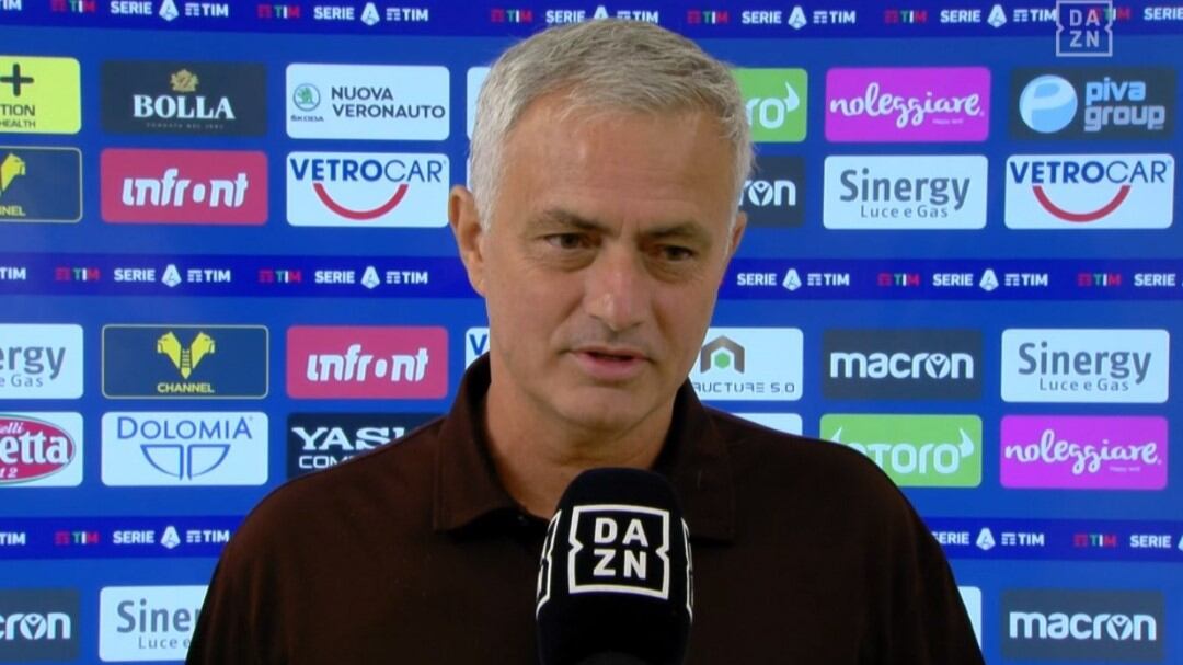 "Complimenti Marco...": Mou smaschera il commentatore di Dazn