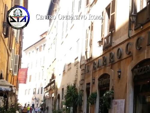 Roma, il blitz della Dia