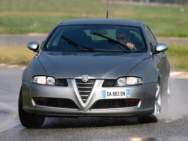 Alfa GT, guarda la gallery 9