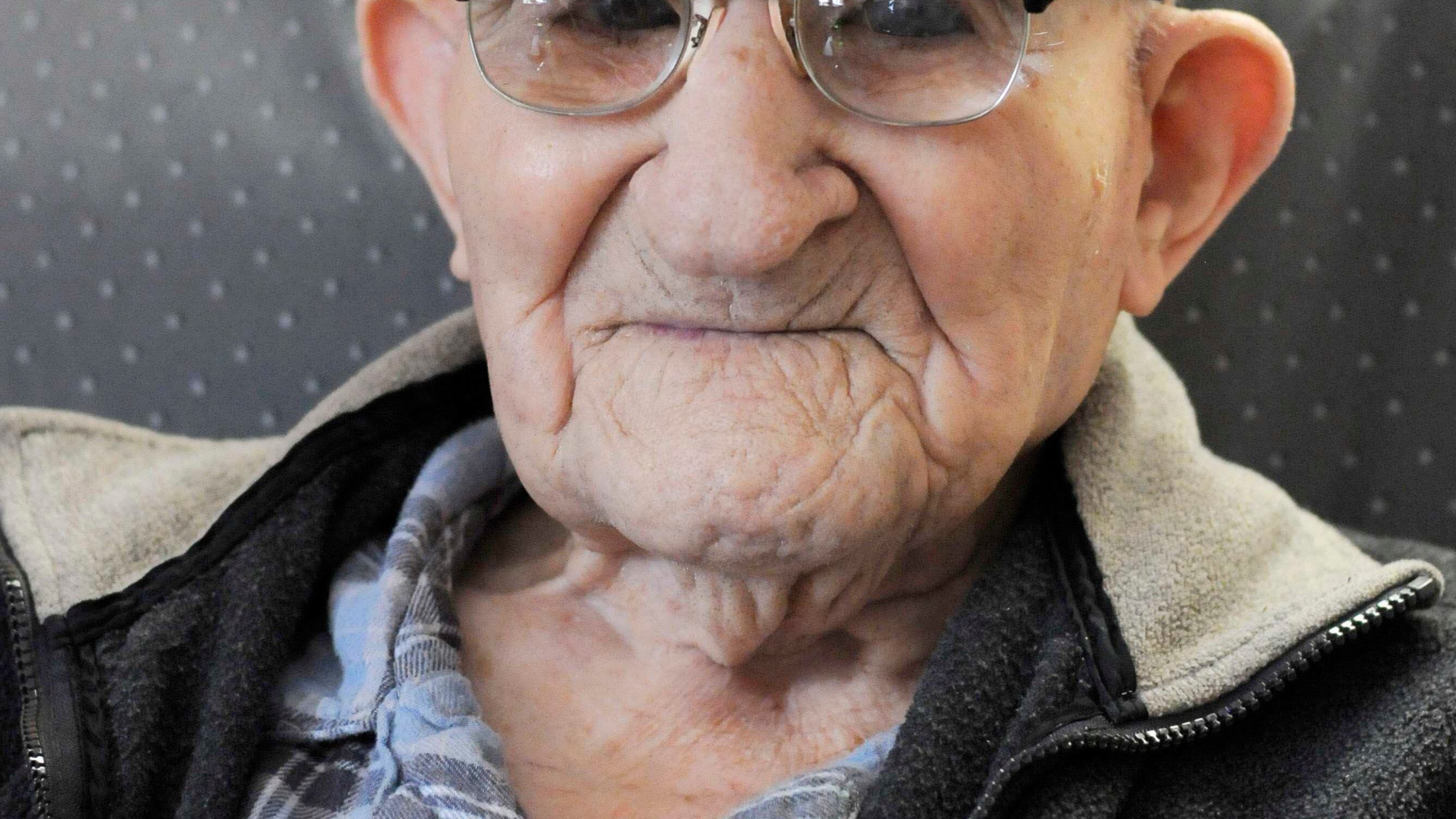 È morto l'uomo più vecchio del mondo: aveva ben 112 anni