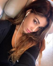 Belen Rodriguez hot, il selfie sexy nel backstage 26