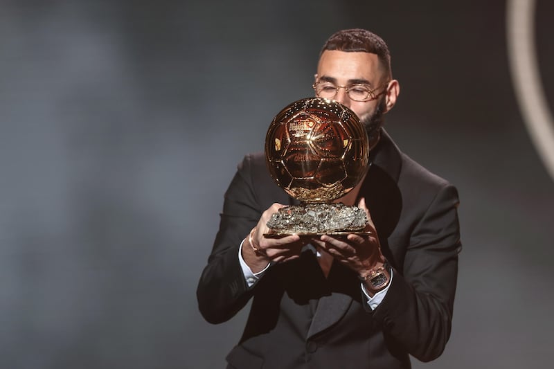 "La nostra storia sta finendo". Benzema si congeda (con polemica) dalla Francia