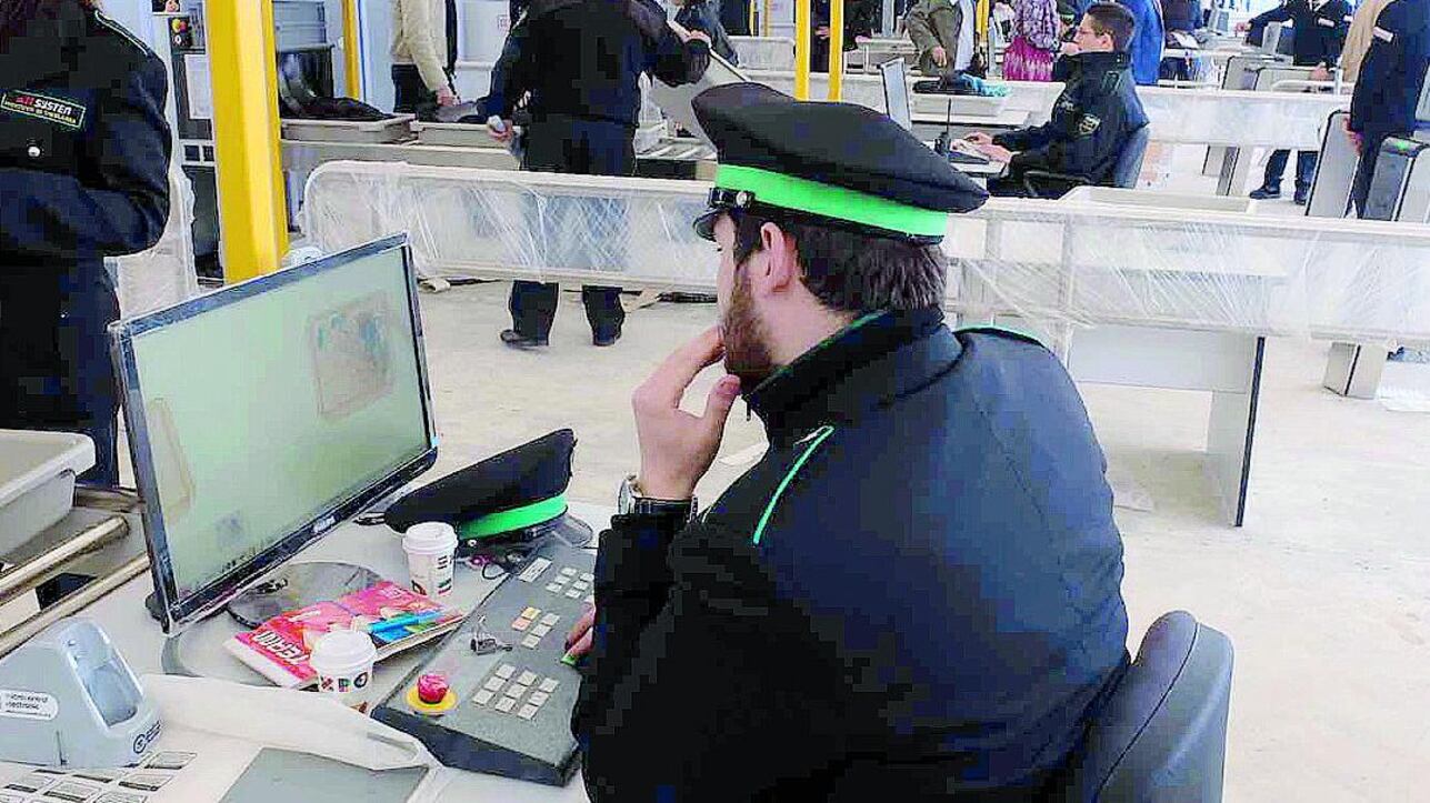 Pass falsi e hacker, stretta sulla sicurezza