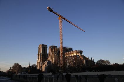 I lavori della Cattedrale di Notre Dame 10