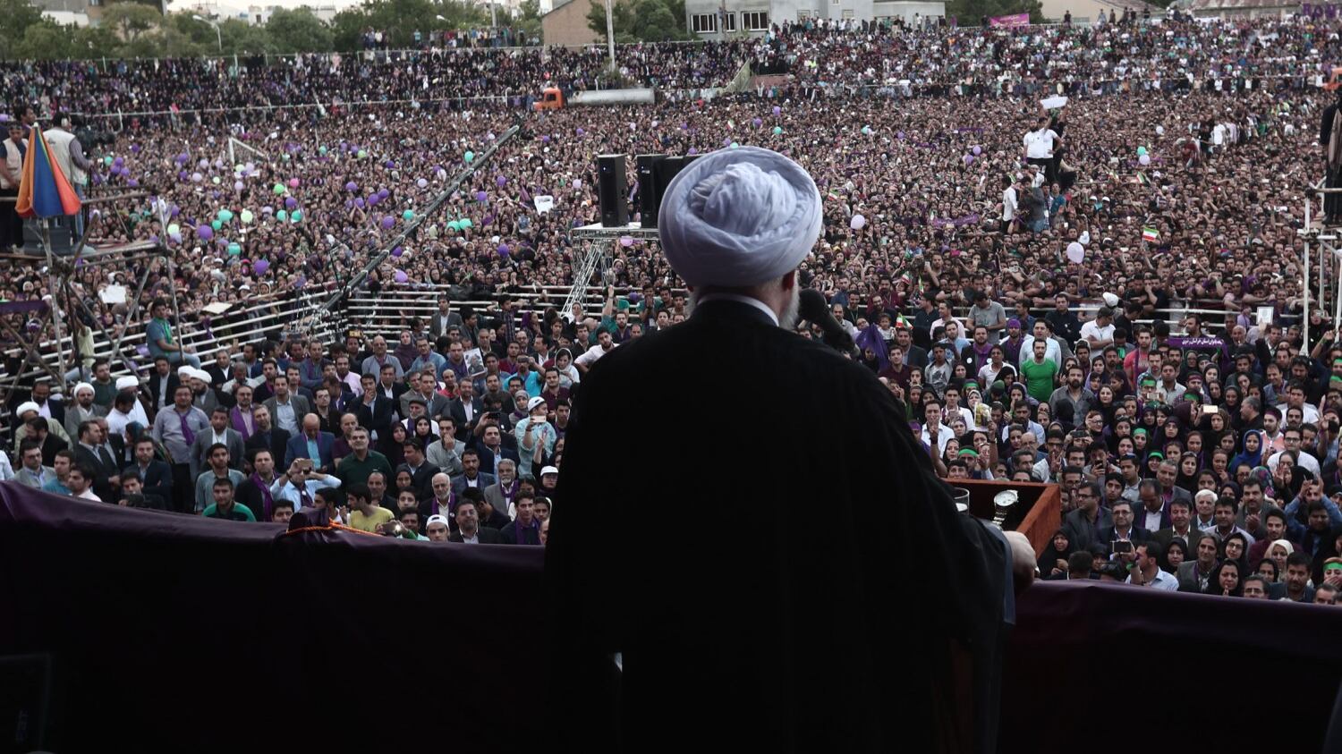 Rouhani, il presidente moderato che apre all'Occidente