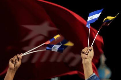 L'addio a Chavez 5