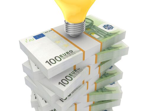 Energia, le famiglie sprecano oltre 200 euro all'anno