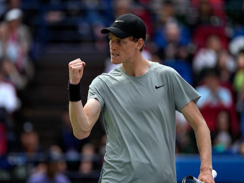 Atp Shangai, Sinner domina Medvedev in due set e vola in semifinale