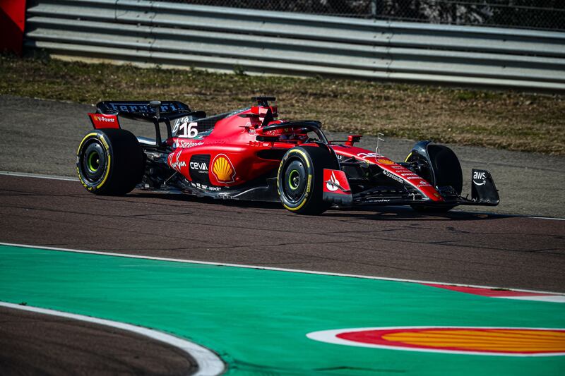 La Ferrari si svela il giorno si San Valentino 4