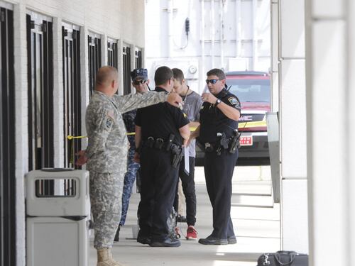 Sparatoria in base marines nel Tennessee: cinque morti