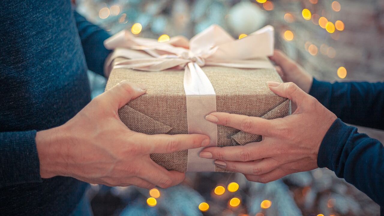 A Natale rischi di ricevere pochi regali: ecco perché