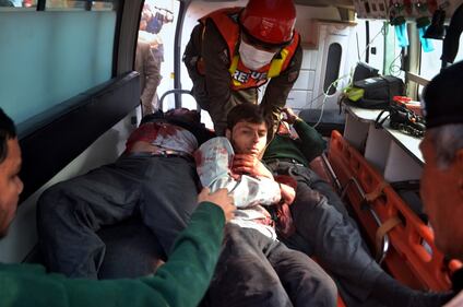 Strage dei talebani in Pakistan: oltre 100 bambini uccisi 10