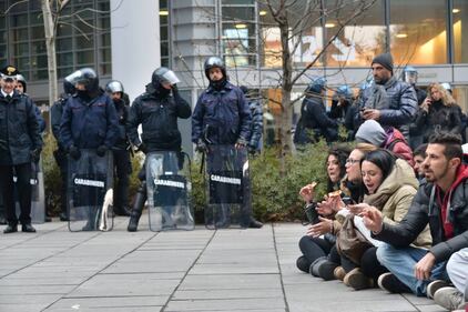 Il movimento dei Forconi in piazza a Milano 1