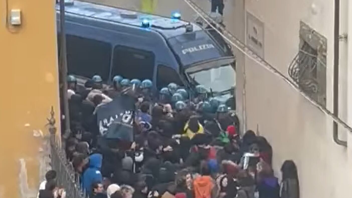 La lezione di Cruciani alla sinistra: “Senza polizia non ci sarebbero libertà”