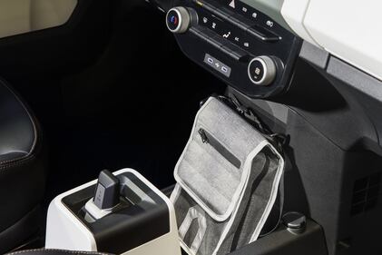 Dacia Spring 2024: guarda tutte le foto di interni ed esterni 14