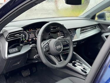 Audi A3 plug-in 2025: guarda la gallery della nuova compatta ibrida 15