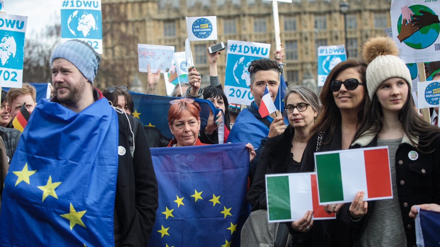 Se l'addio lo pagano gli italiani. Rischio stangata da 4 miliardi