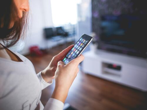 La casa si controlla con un tasto sullo smartphone: le novità di Android 15