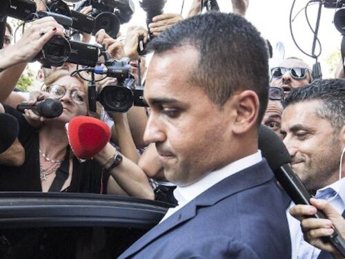 Il giorno decisivo per l'inciucio: Pd e 5 Stelle attesi al Colle