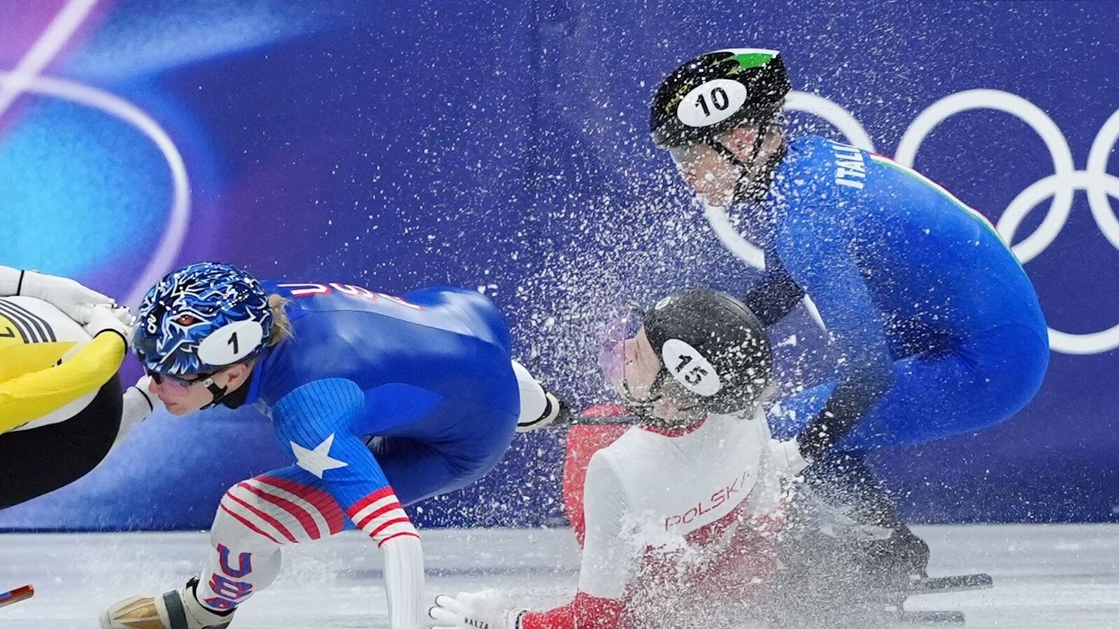 “Tagliata da lama sul volto”. Paura nello short track per la polacca Sellier