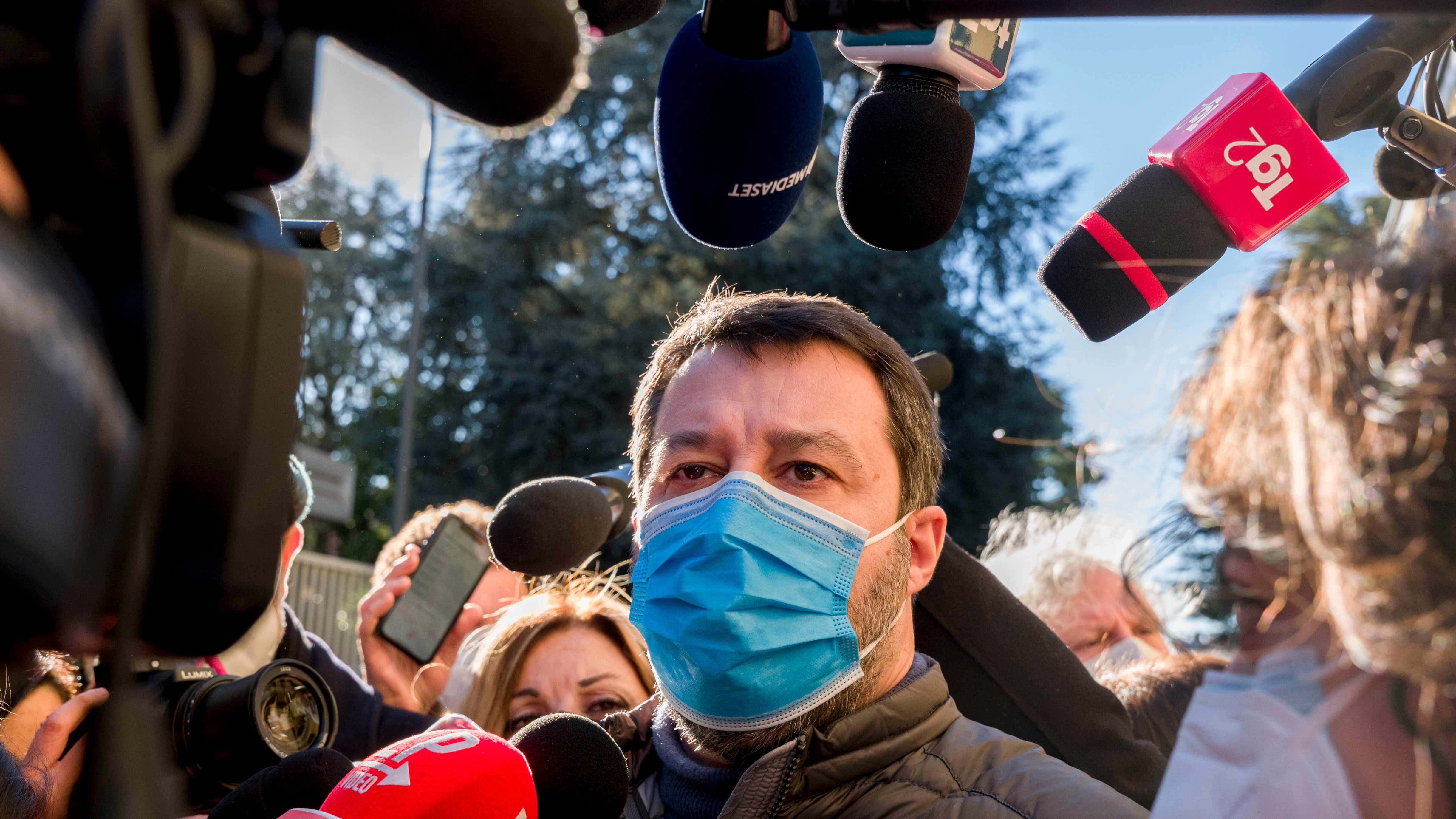 Il proporzionale taglia le alleanze. L'irritazione del Cav e Salvini