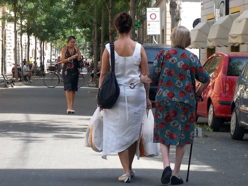Donna guarisce da un tumore. E l'Inps le toglie la pensione