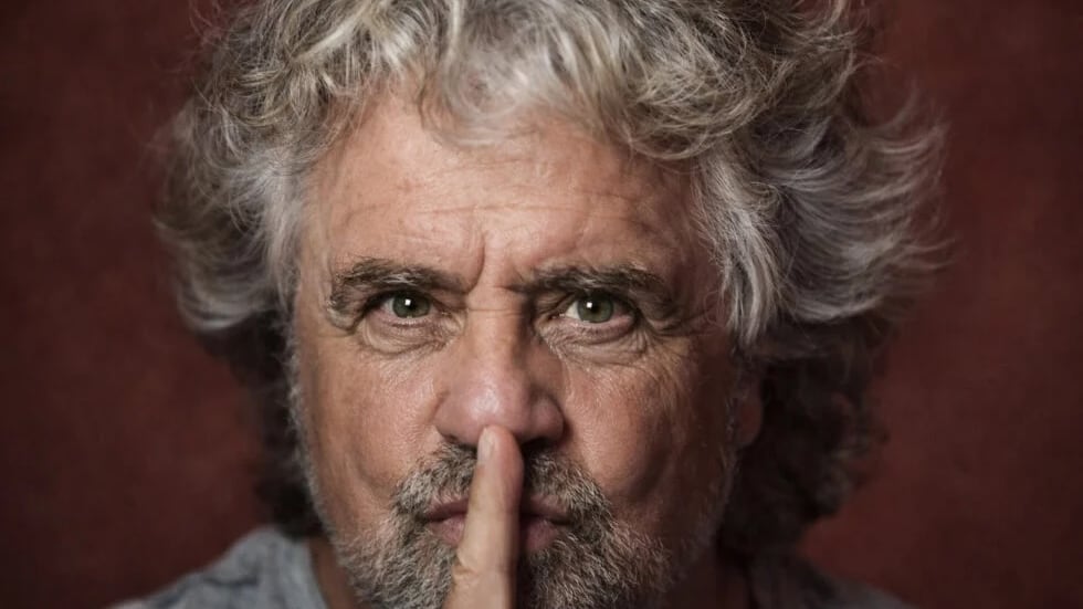 Il silenzio forzato di Grillo. E quella tentazione del Sì