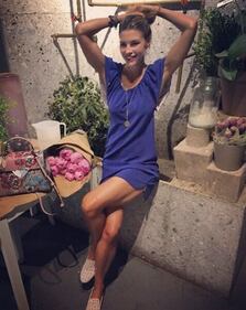 Martina Colombari, topless a Ibiza 17
